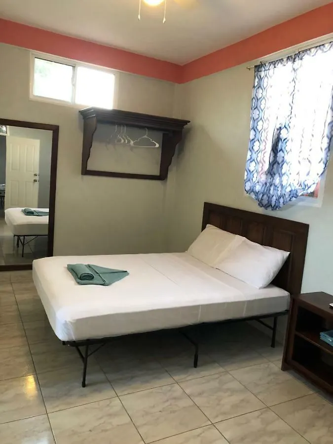 Zezanya Hotel Cap-Haïtien 0*,  Haiti