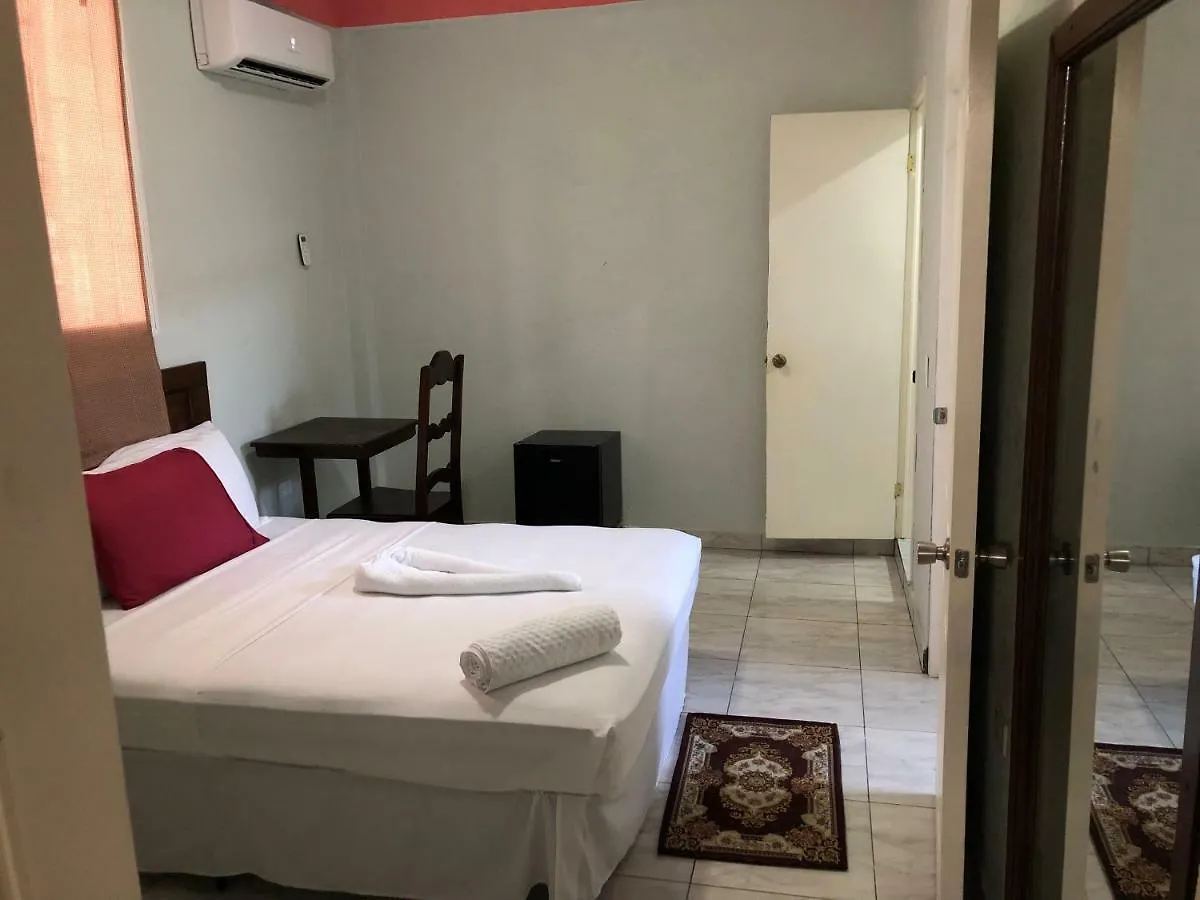 Zezanya Hotel Cap-Haïtien 0*,