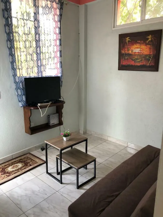 Cap-Haïtien Zezanya酒店 招待所